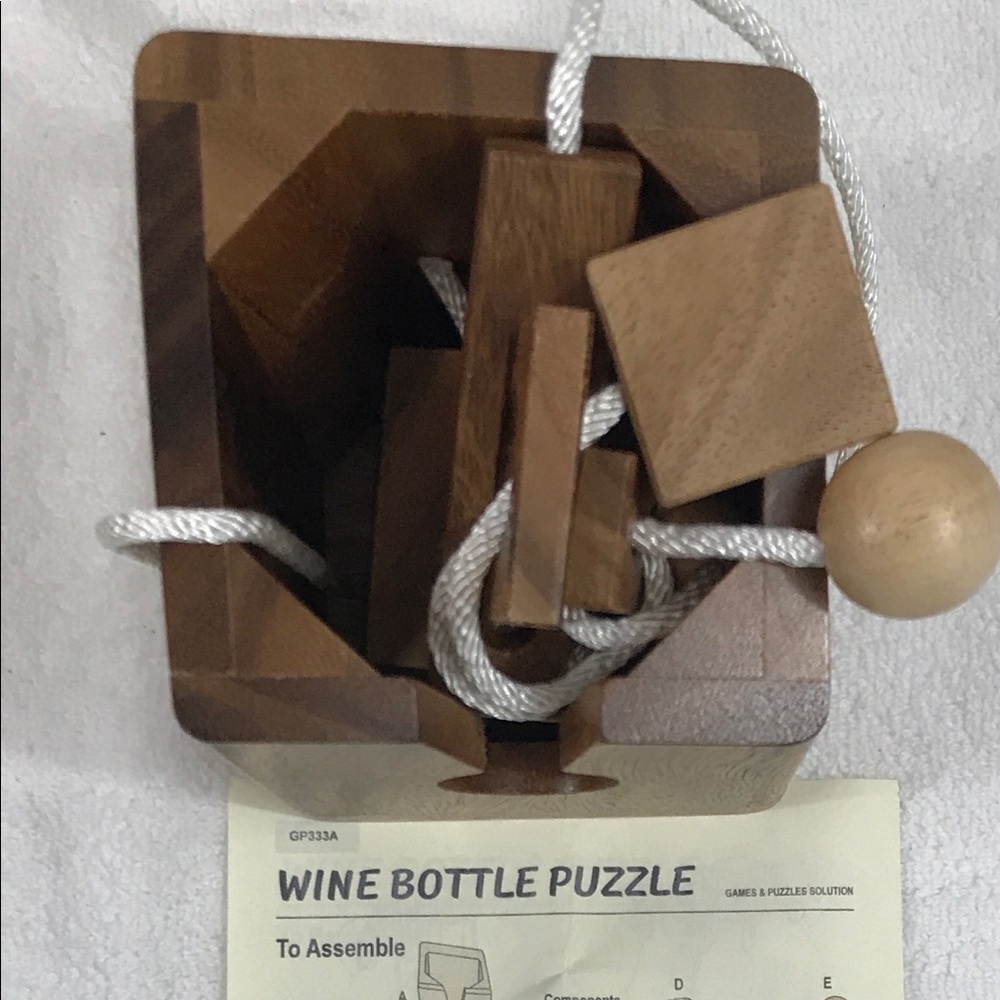 Wine bottle wooden puzzle. 4 the wine enthusiast.